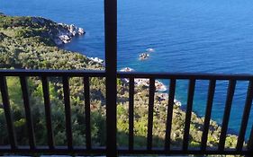 Triple Studio Room With The Most Beatifull View In Mylopotamos